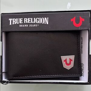 True Religion Black wallet/card holder Leather frid protection